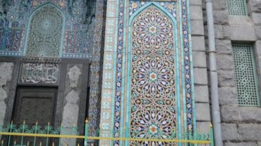 Büyük bir caminin dışı. St. Petersburg 'daki cami..