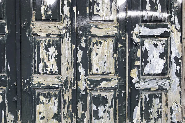 Gaunt svart dörr — Stockfoto