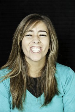 Kız kontrolsüz deli