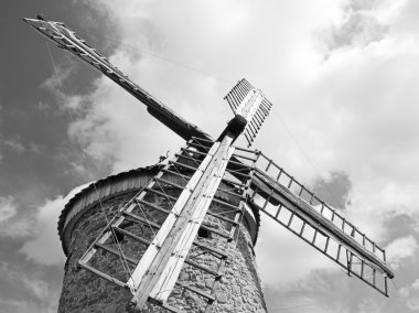 Rüzgar değirmen taşı