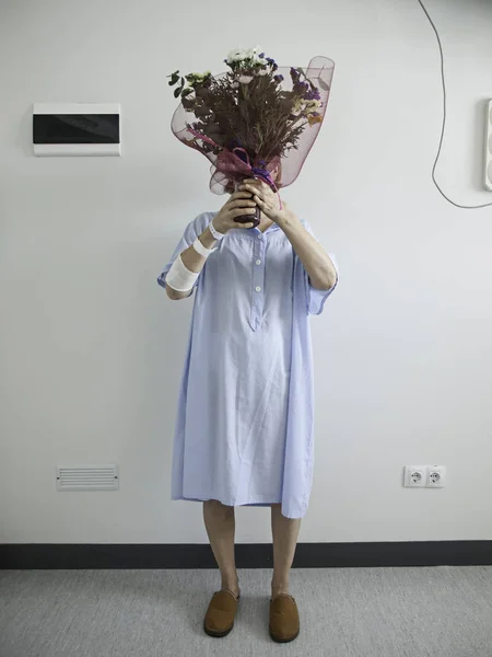 Hôpital femme malade — Photo