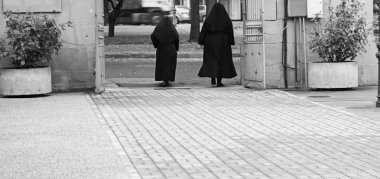 Street yürüyüş rahibeler
