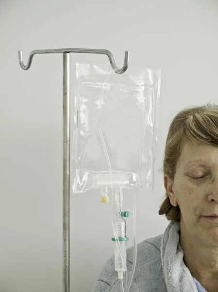 Hospital sick woman — Stock Photo, Image