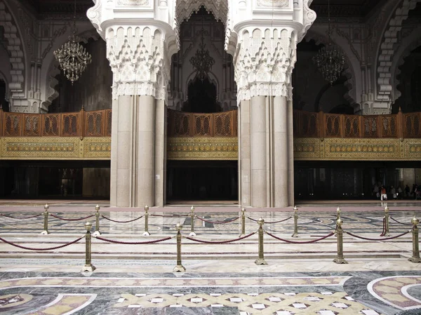 Moroccan mosque interior — Stock Photo, Image