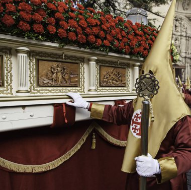 Paskalya alayı Cellat