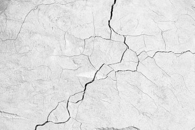 kırık kırık duvar