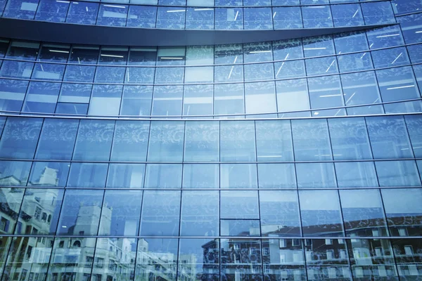 Gebäude mit Büros — Stockfoto