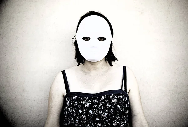 Girl with mask — Stock Photo, Image