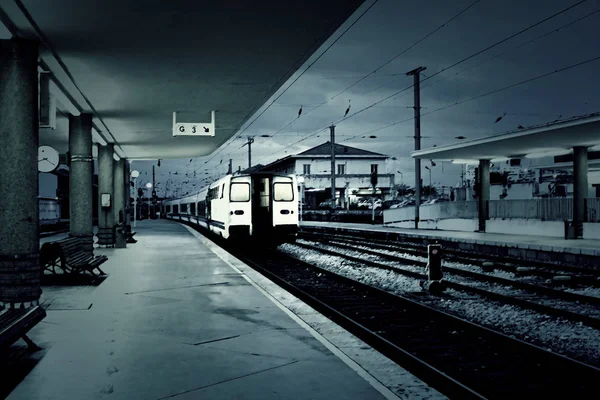 Anden estacion de tren — Foto de Stock