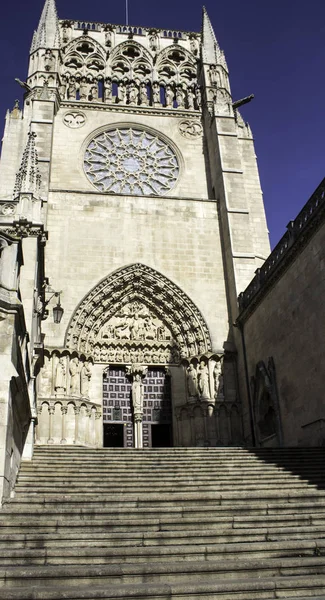 Staré katedrály ve městě Burgos — Stock fotografie