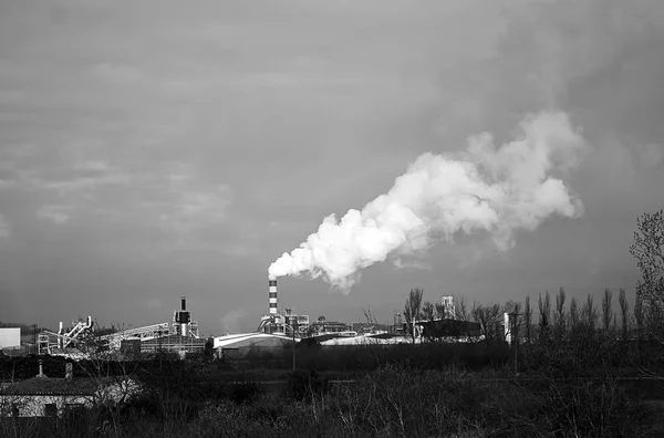 工場の煙突煙 — ストック写真