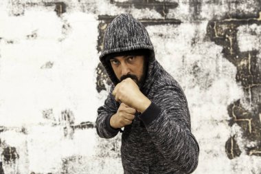 Çocuk saldırgan rapçi