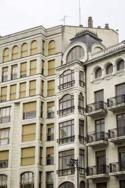 Modern yapı kristalleri