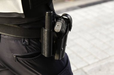 Polis tabanca ve lanet