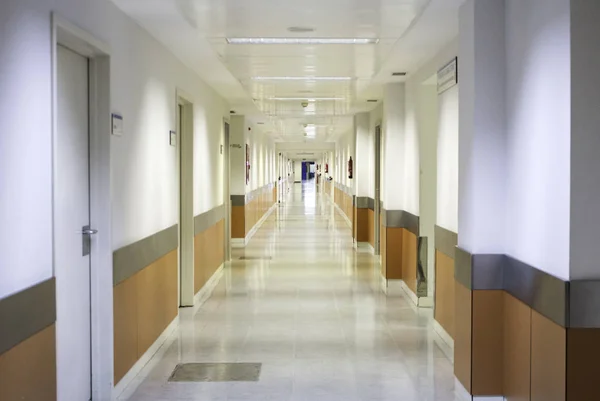 Corridoio interno ospedale — Foto Stock