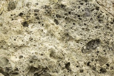 Taş duvar aşınmış