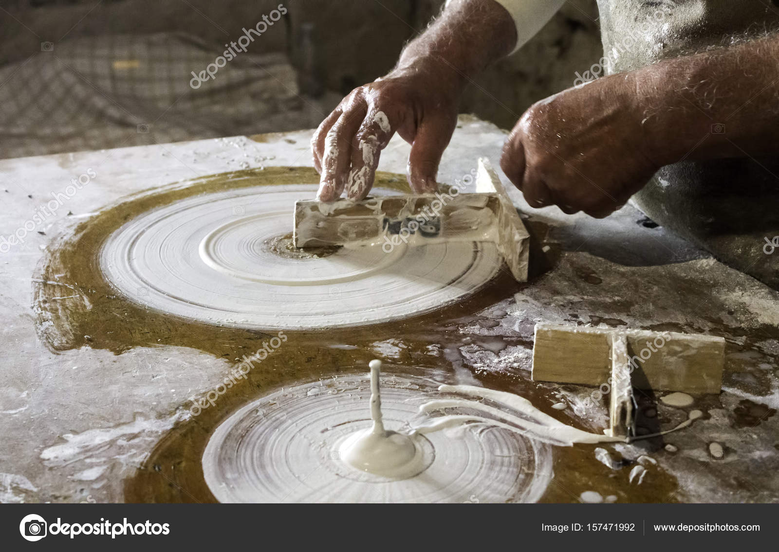 Moldes de gesso artesanato u2014 Stock Photo u00a9 celiafoto #157471992 Artesanato Japones ~ Moldes de gesso artesanato u2014 Stock Photo u00a9 celiafoto #157471992