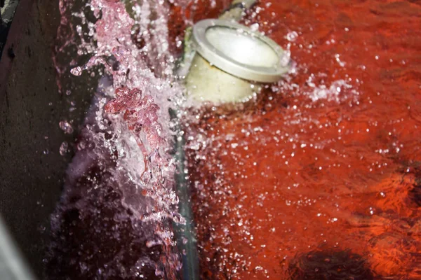 Fontana del Vino rosso — Foto Stock