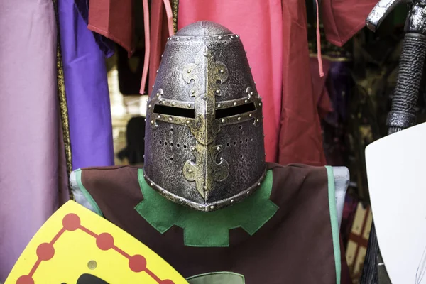 Capacete de armadura medieval — Fotografia de Stock