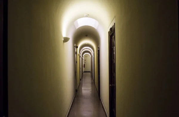 Interieur corridor angst — Stockfoto