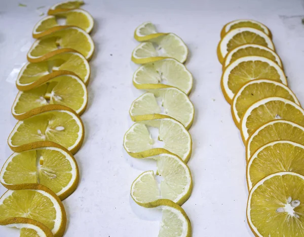 Sliced lemon and orange — Stock Photo, Image