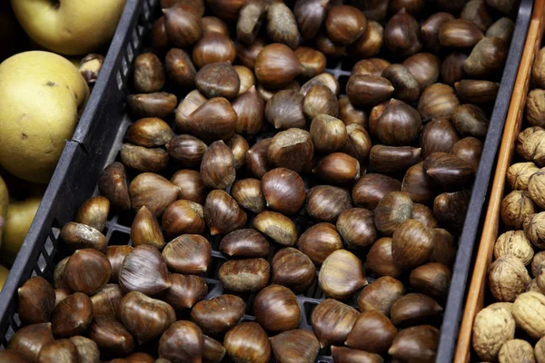 Roasted chestnuts — Stock Photo, Image