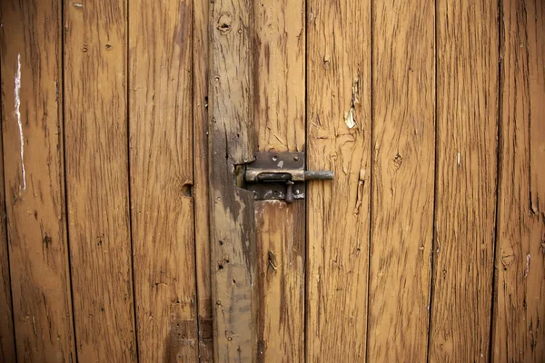 Cadeado porta quebrada — Fotografia de Stock