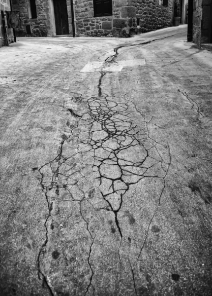 Kırık sokak zemini — Stok fotoğraf