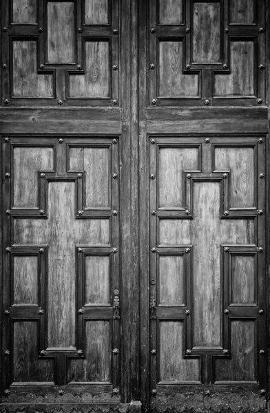 Holztür Eingang Zum Kirchenkreuz Symbol — Stockfoto