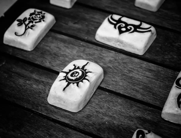 Piedras Con Dibujo Para Tatuajes Diseño Moda —  Fotos de Stock