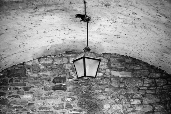 Old Street Lamp Hanging Roof Construction Architecture — Stock Photo, Image