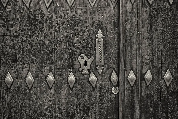 Aged Wooden Door Lock Construction — Stock Photo, Image