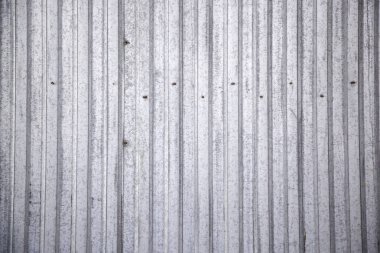 Yatay çizgili endüstriyel metal kapı