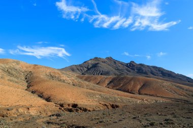 Tuineje Köyü, Kanarya Adaları, İspanya yakınındaki Fuerteventura volkanik manzara