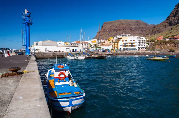 Fishing Boat Harbour Mountains View Vueltas Gomera Canary Islands — Stock Photo, Image