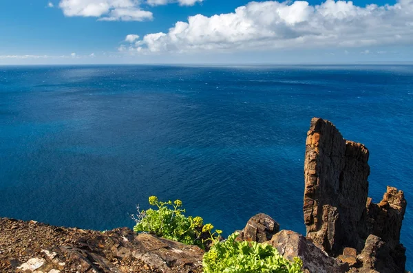 Tropische Landschap Berg Dal Wolken Blauwe Hemel Gomera Canarische Eilanden — Stockfoto