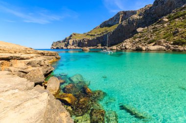 Turkuaz Denizi güzel Cala Figuera defne, Mayorka Adası