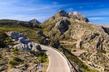 Dağ manzarası Mayorka Adası, İspanya'nın doğal yol