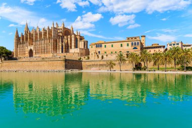 A view of famous La Seu Cathedral in Palma de Majorca, Spain clipart