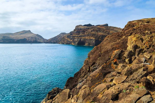 Berg Kliffen Het Eiland Van Kust Van Madeira Bij Ponta — Stockfoto