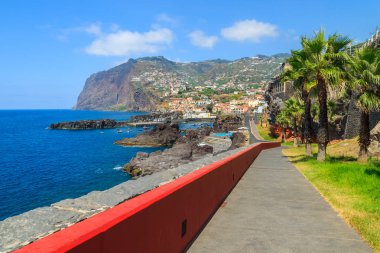 Sahil mesire Funchal şehirde, Madeira Adası, Portekiz