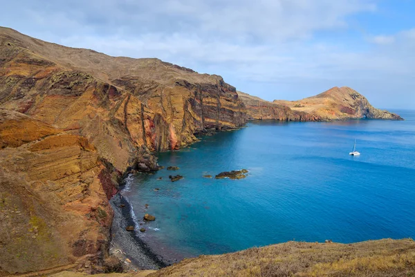 Strand Blauwe Oceaan Water Baai Aan Zuidkust Van Madeira Island — Stockfoto