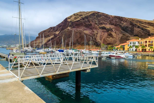 Widok Port Jachtowy Wybrzeżu Madery Island Portugalia — Zdjęcie stockowe