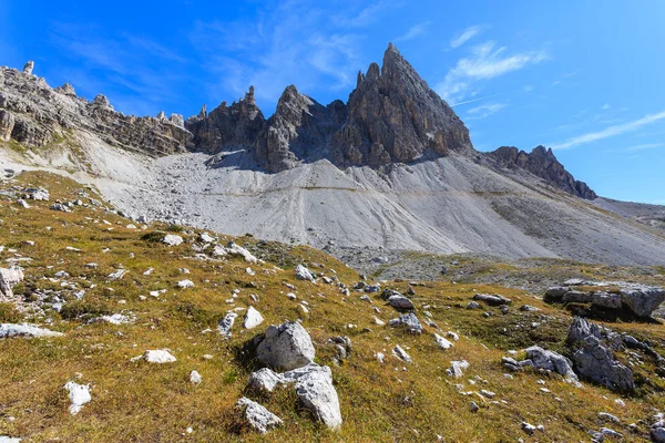 Rocas Parque Nacional Tre Cime Montañas Dolomitas Italia —  Fotos de Stock