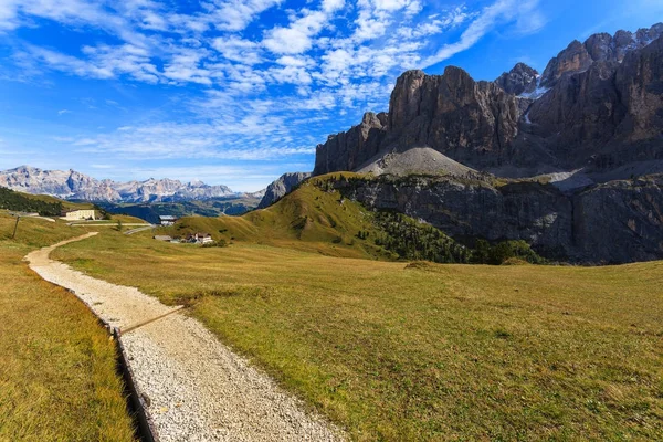 Пешеходная Дорожка Горах Доломиты Пассо Гардена Италия — стоковое фото