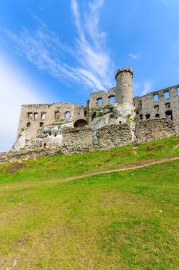 Ogrodzieniec Bahar, Polonya Krakow yakınındaki güzel Şato
