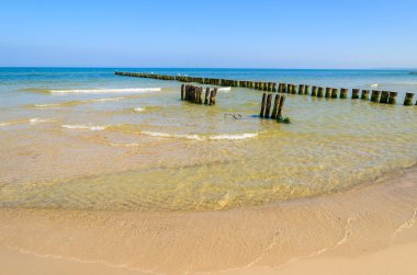 Güzel plaj Ustka sahil kasabası, Baltık Denizi, Polonya
