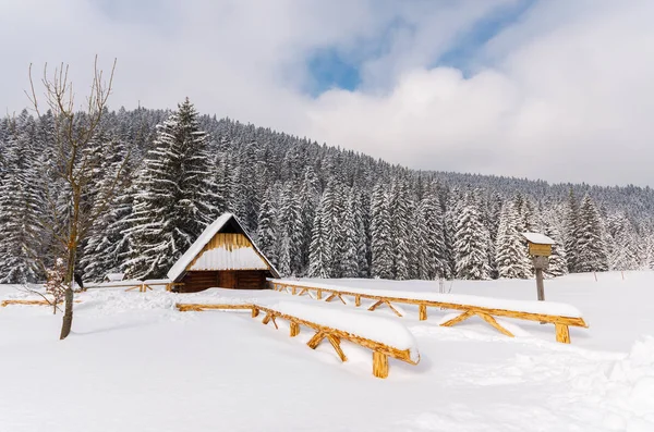Berghütte Winterschneelandschaft Koscieliska Tal Tatra Gebirge Polen — Stockfoto