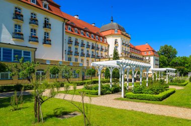 Sopot sahil kasabasında yazları, Baltık Denizi, Polonya daki lüks otel