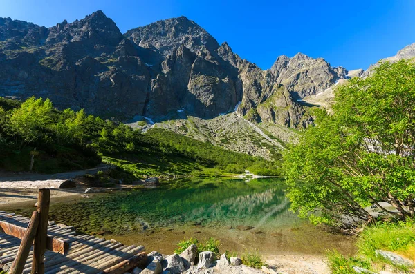 Danau Air Hijau Pegunungan Musim Panas Lembah Kezmarska Pegunungan Tatra — Stok Foto